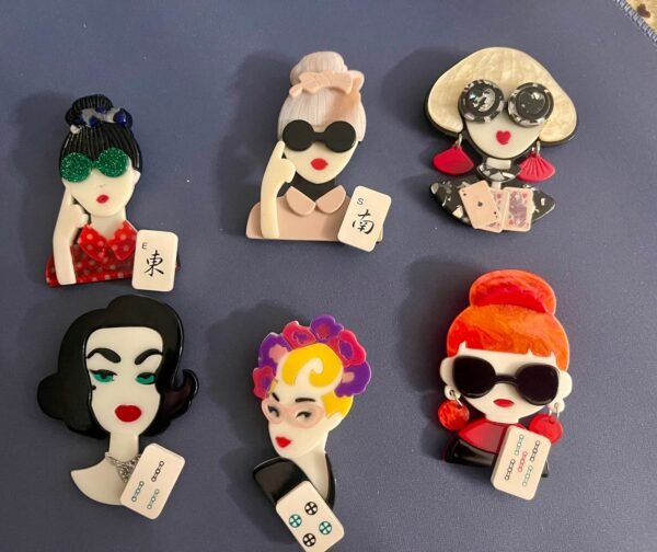 MahJongg Lady magnet pin (no sharp pin)