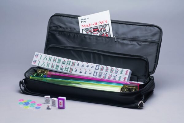 Lightweight Soft-Sided Microfiber Mahjong carrying case - Image 4