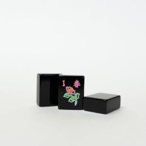 Black Solids LG