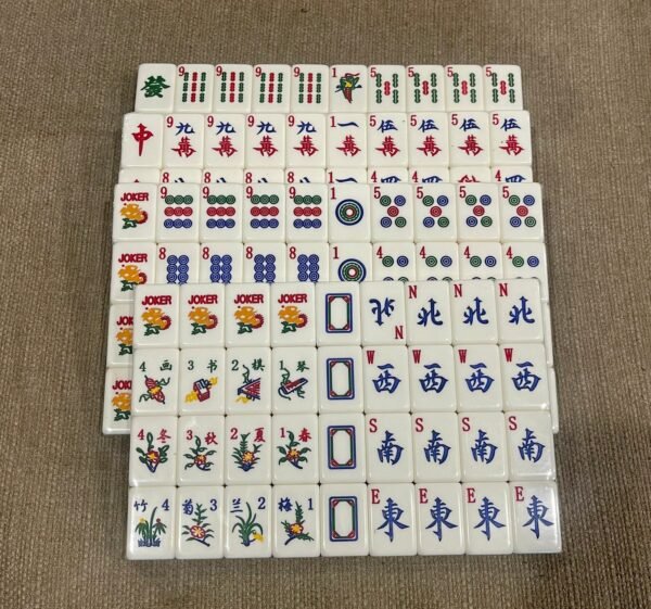 White Solids LG